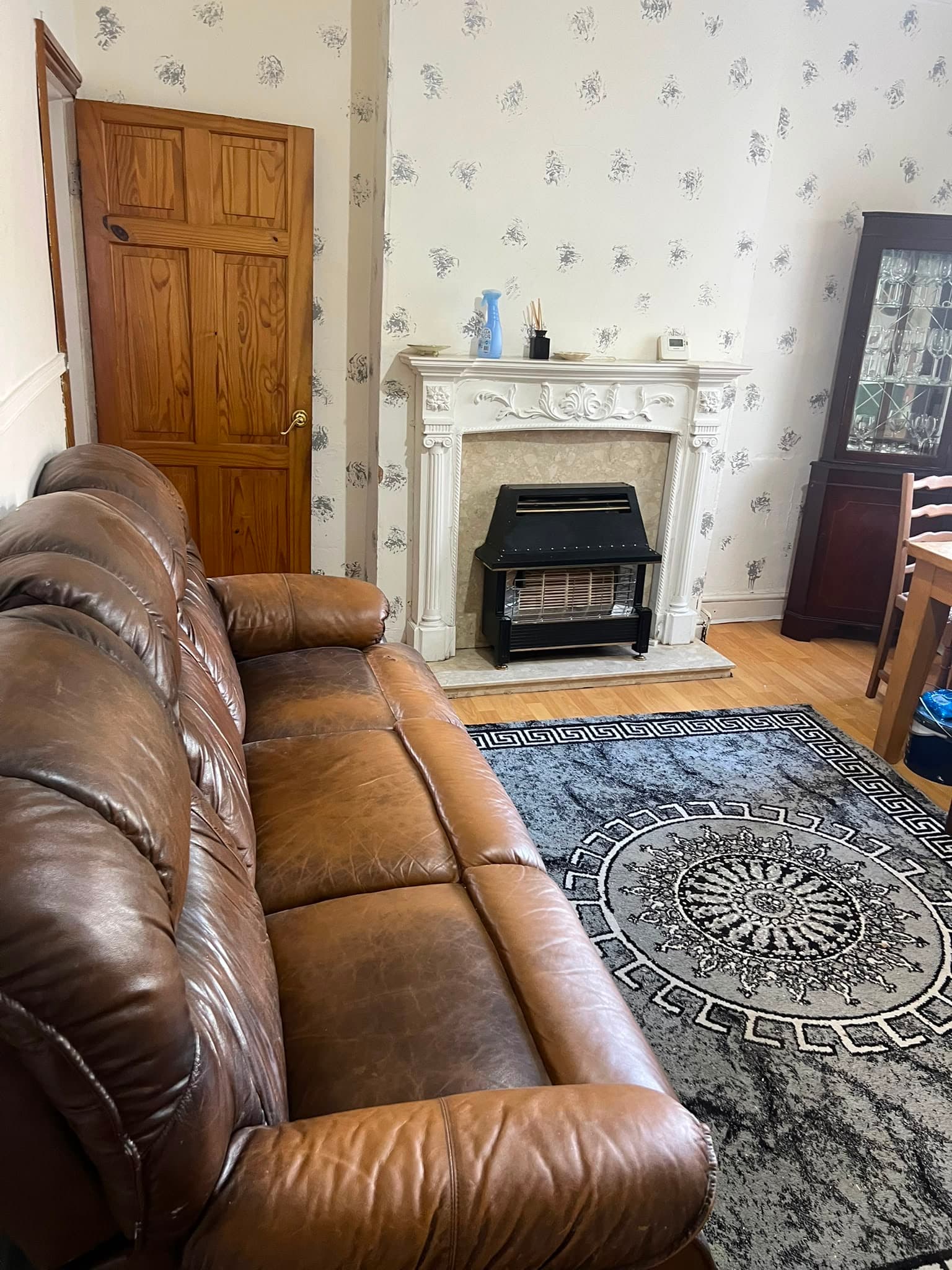 Full House Available to a Group of 4 property photo
