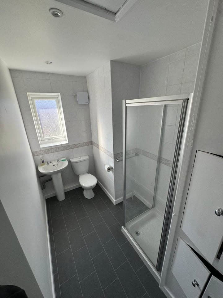Photo of Beautiful 6 bedroom Property in Sheldon