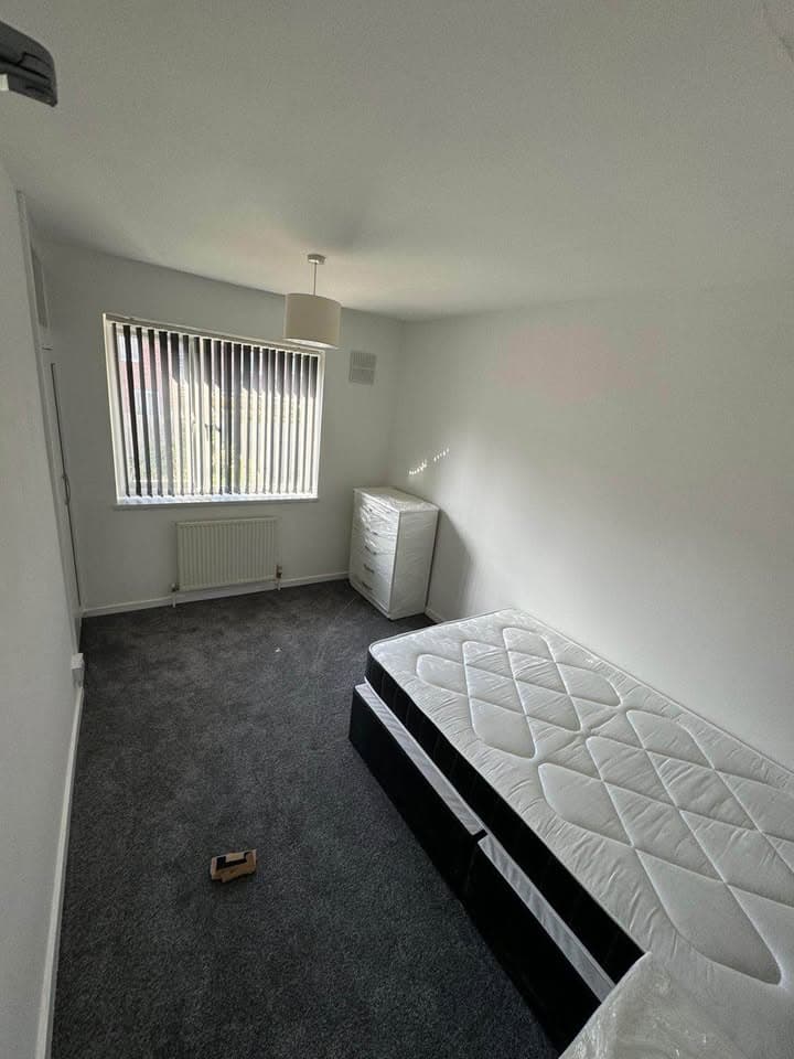 Photo of Beautiful 6 bedroom Property in Sheldon