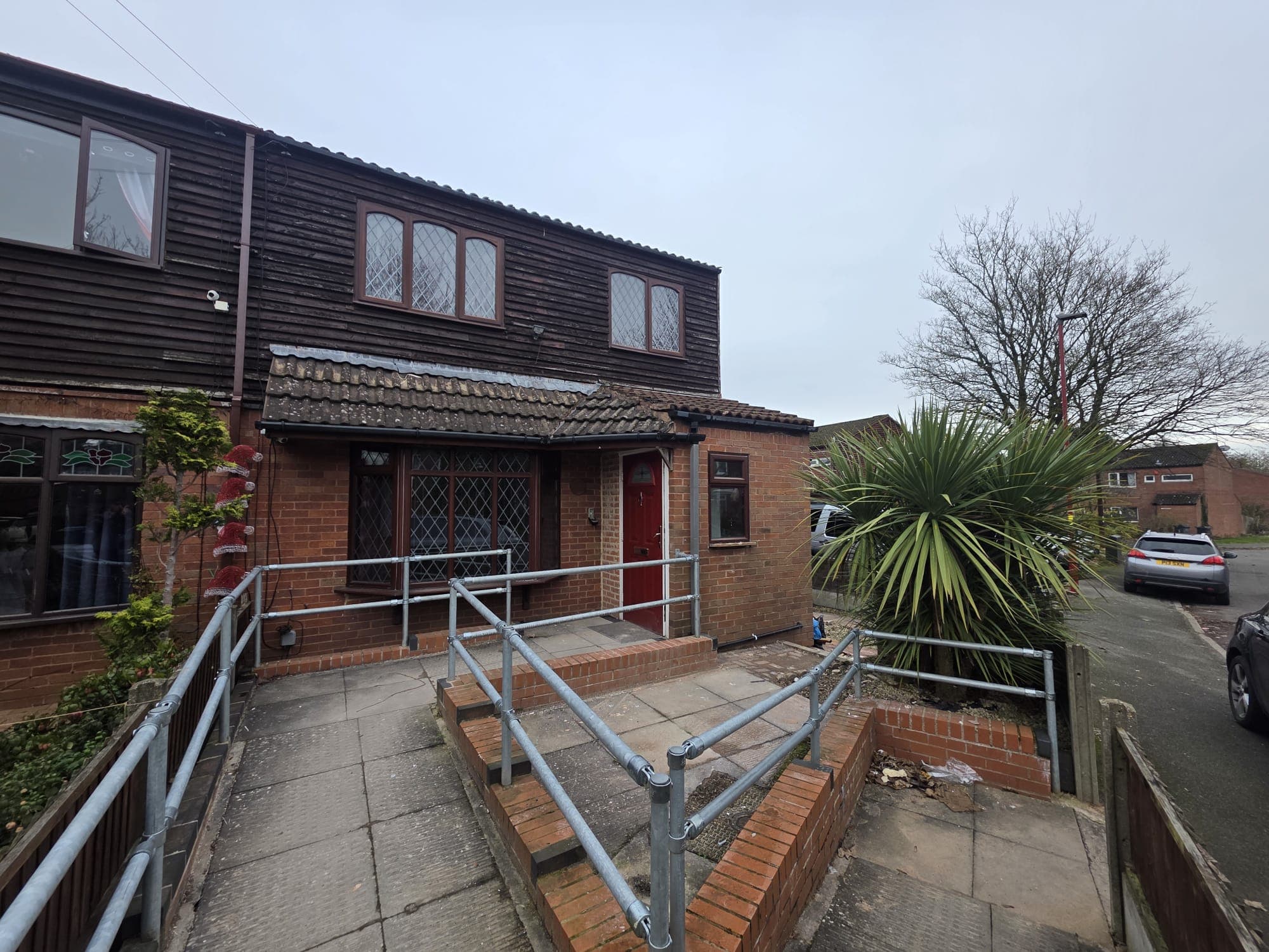 Rooms Available On Devon Rd, Rednal, B45 0NJ property photo