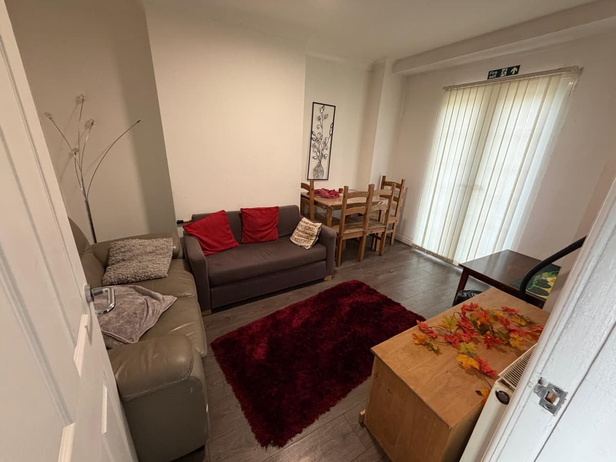 Photo of Room available in a Share Accommodation