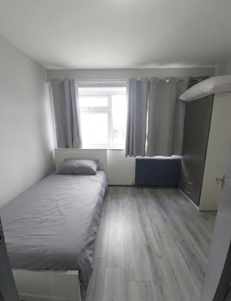 Ainsdale Road – 6 Single Rooms property photo